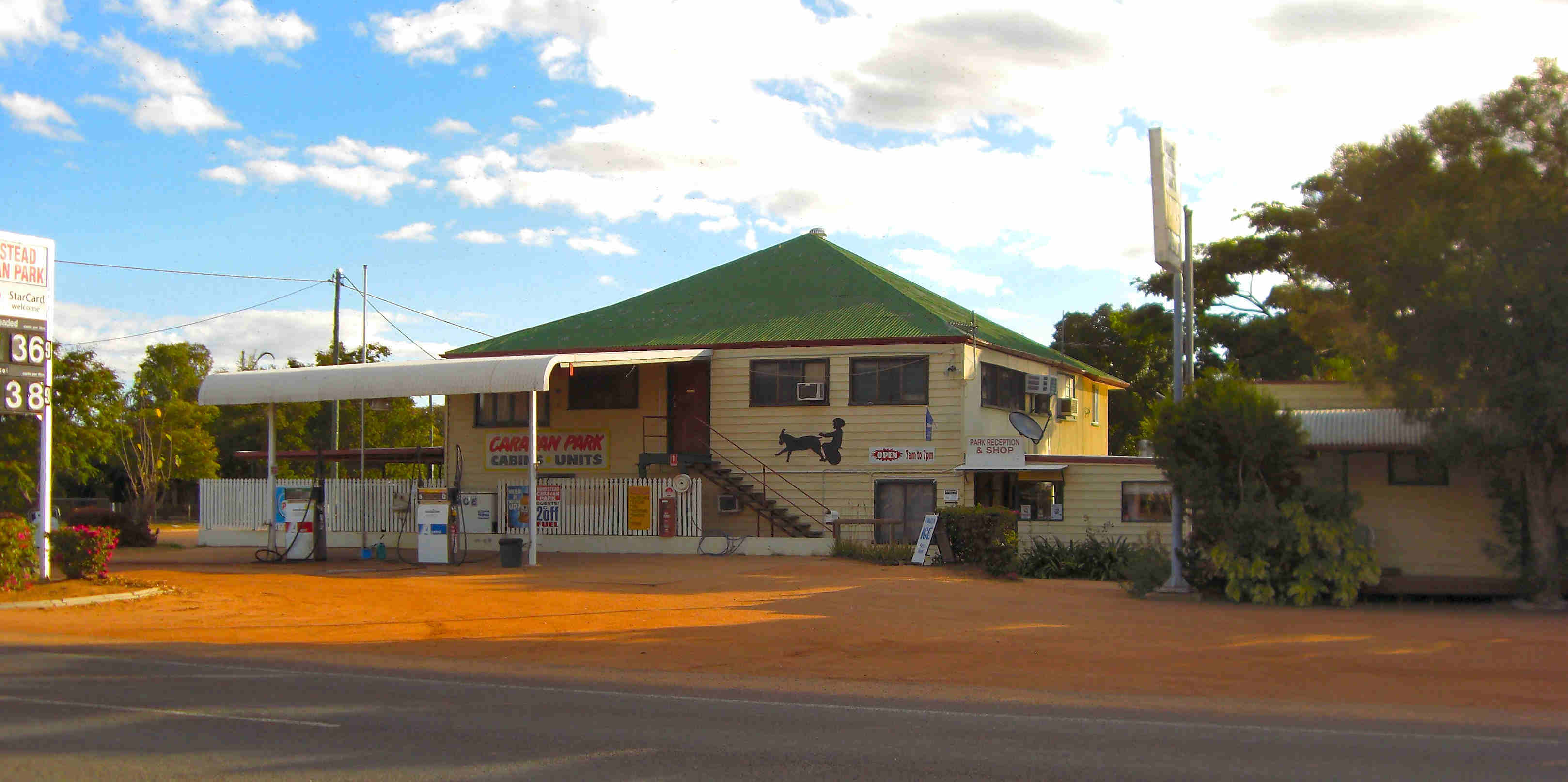 Heritage Caravan park, Barcaldine