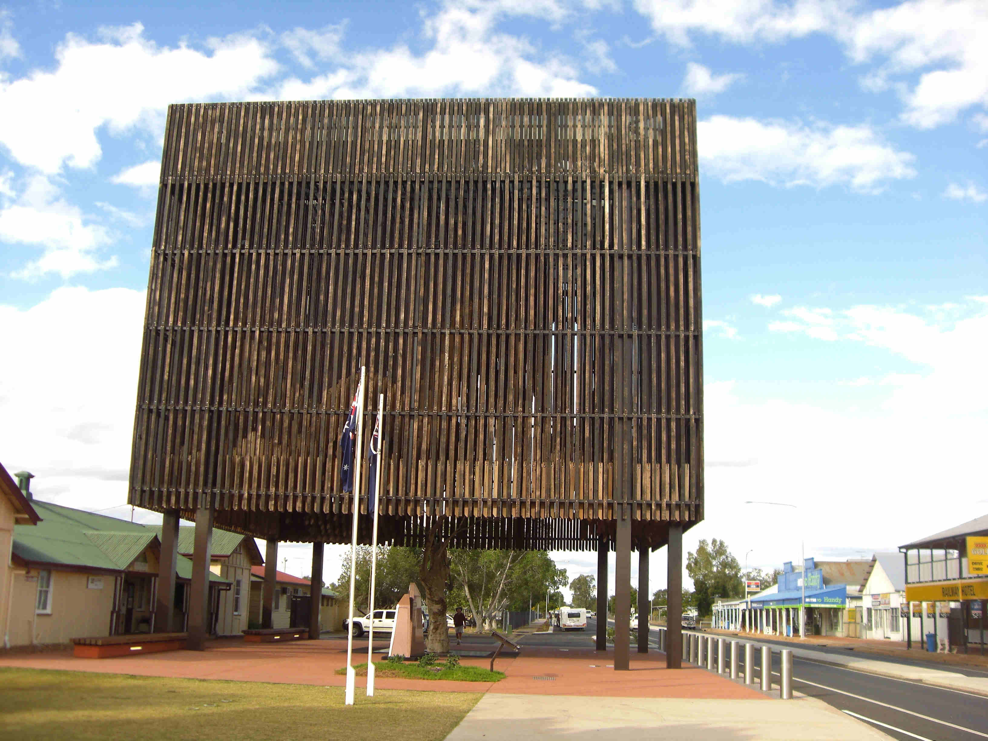 Tree of knowledge, Barcaldine